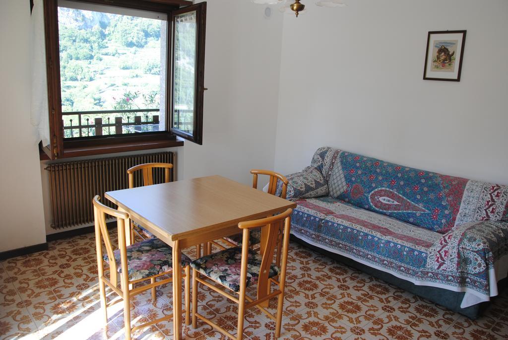 Appartamento da Bruna e Manuela Tenno Habitación foto